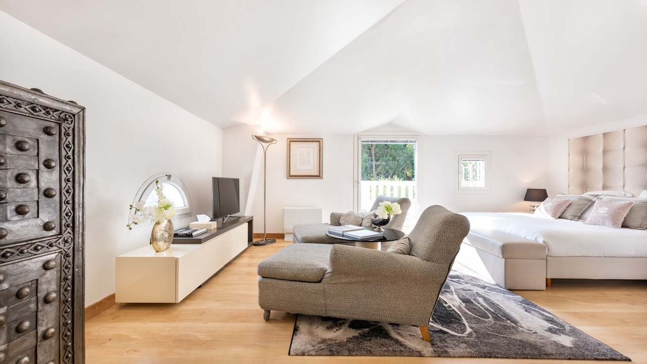 Photo of Bedroom in Port Hercule