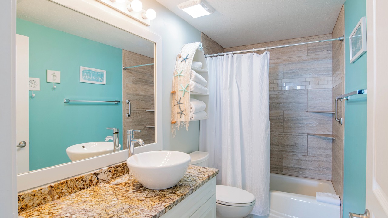Photo of Bathroom in Orange Beach