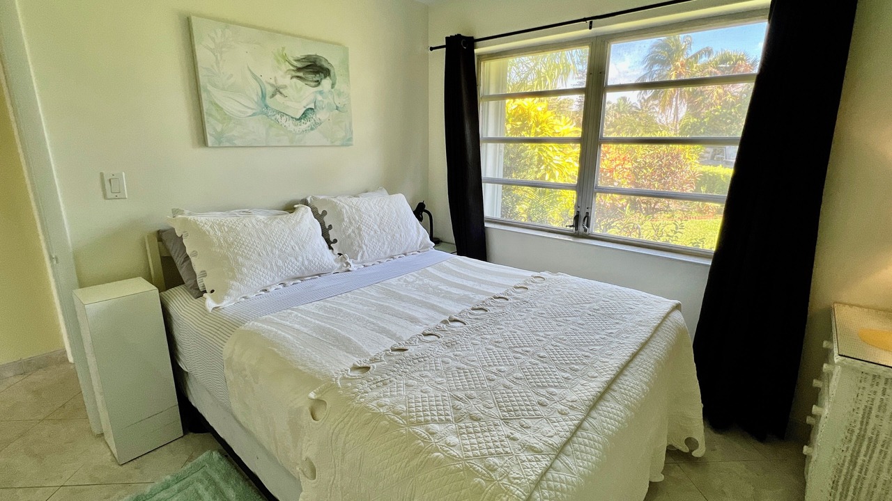 Photo of Bedroom in Deerfield Beach