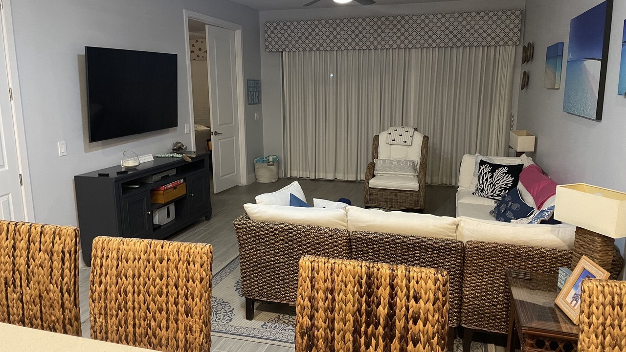 Photo of Livingroom in Treasure Cay