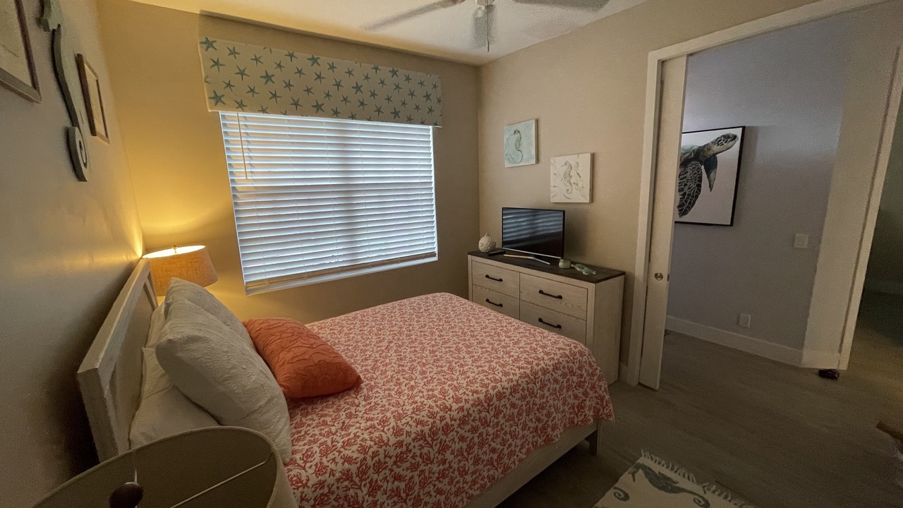 Photo of Bedroom in Treasure Cay