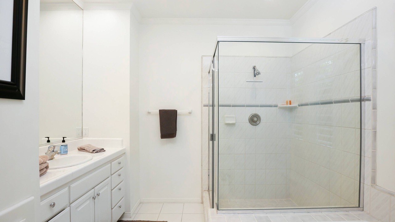 Photo of Bathroom in Corona del Mar