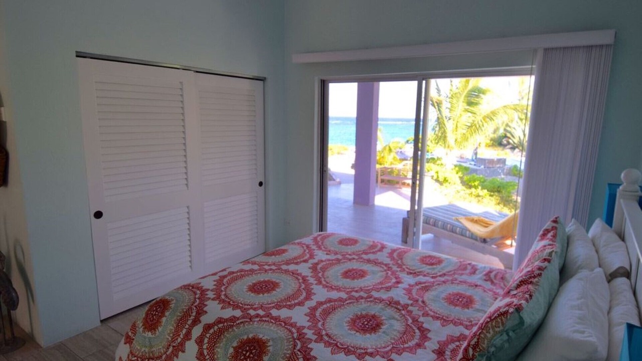 Photo of Bedroom in Governor's Harbour