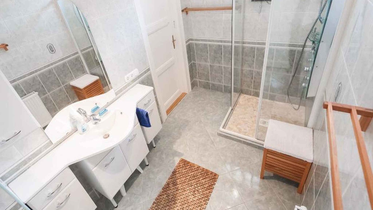 Photo of Bathroom in Zuglo