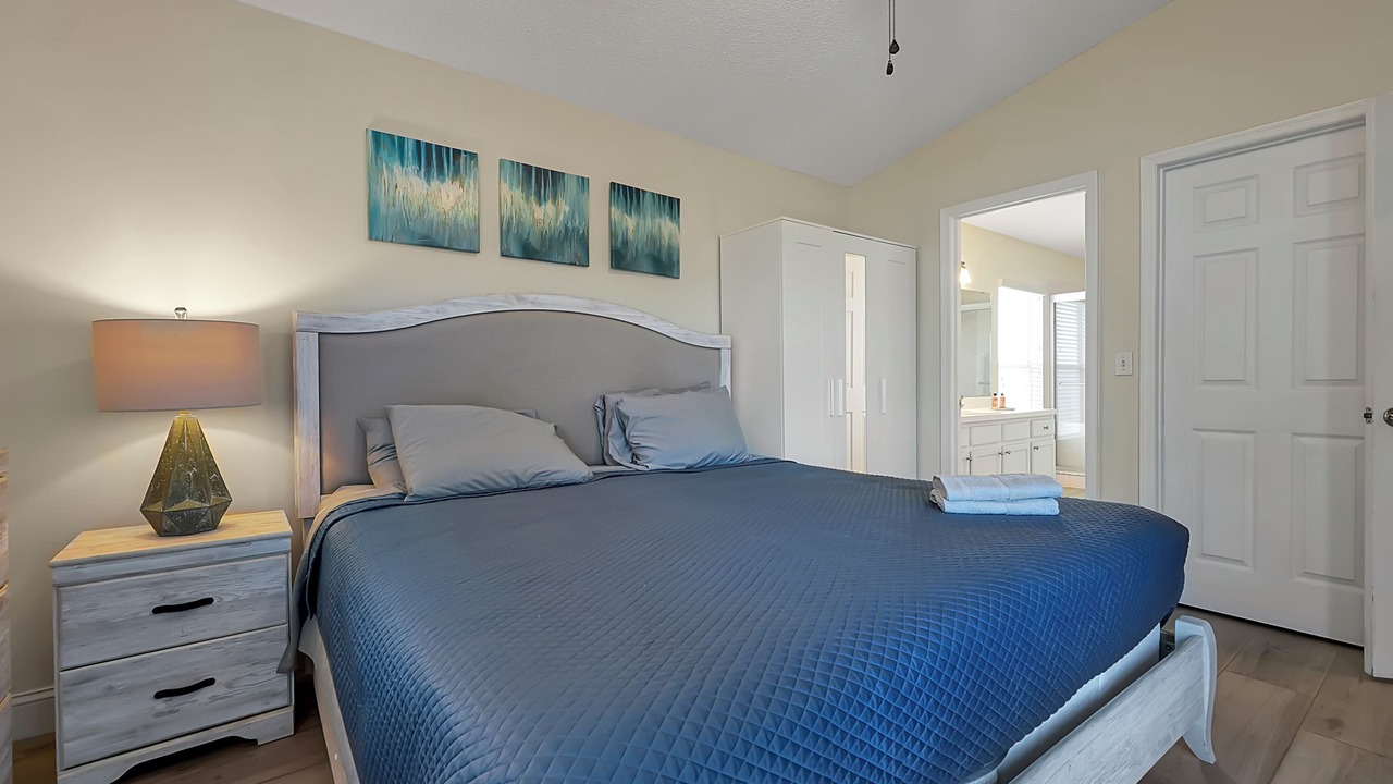 Photo of Bedroom in Davenport