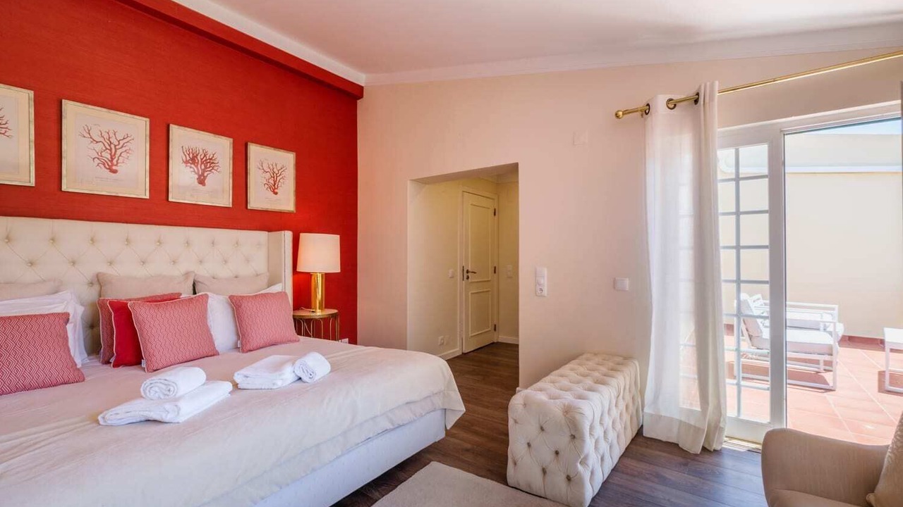 Photo of Bedroom in Cascais