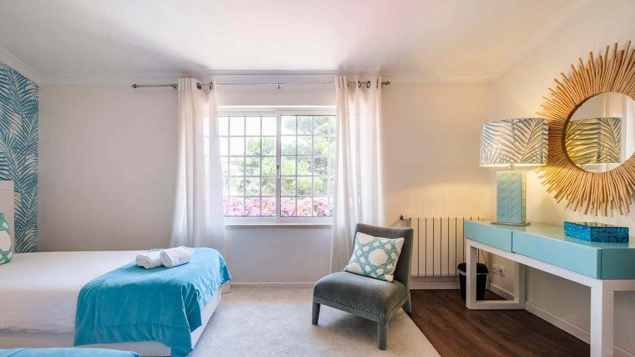 Photo of Bedroom in Cascais