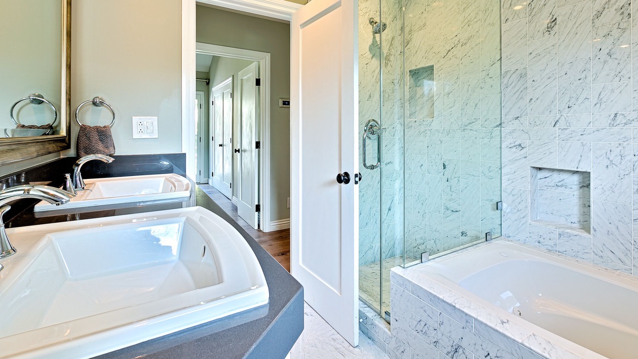 Photo of Bathroom in Los Angeles
