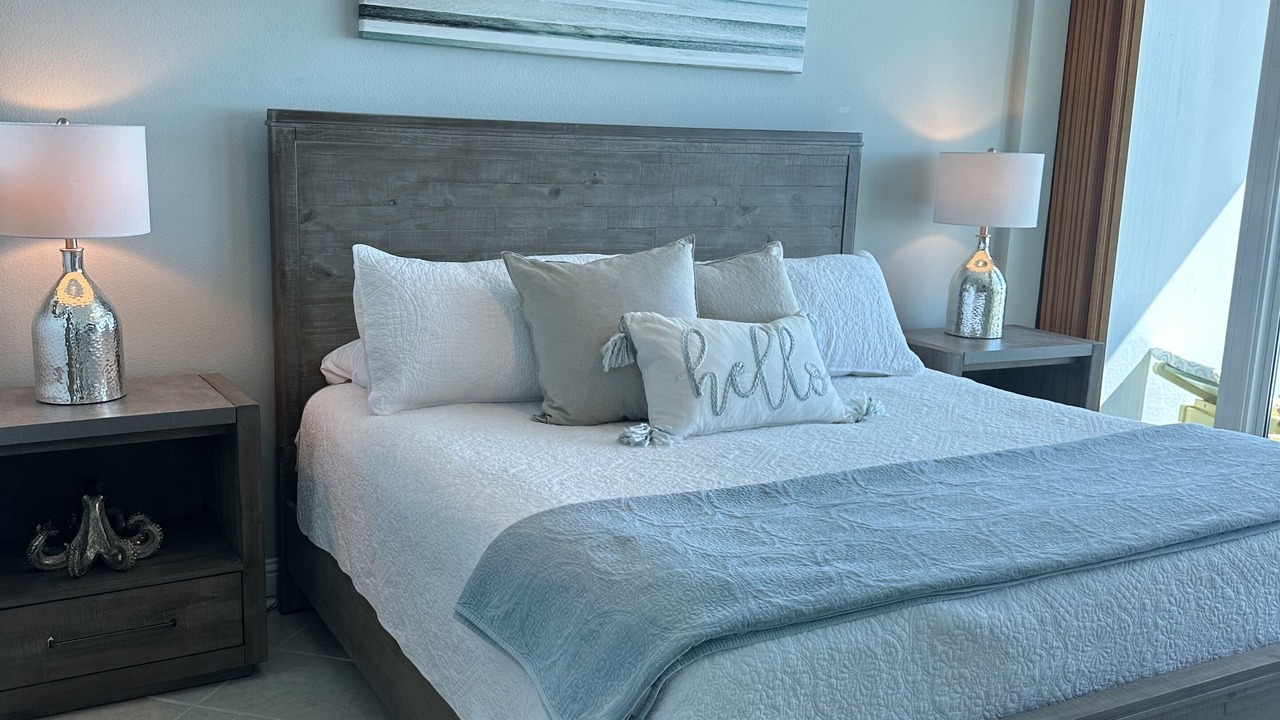 Photo of Bedroom in Gulf Shores