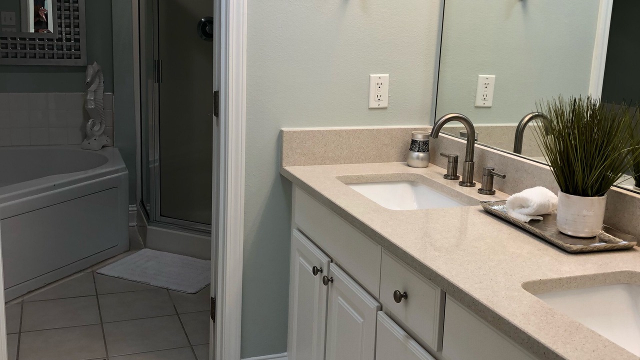 Photo of Bathroom in Gulf Shores