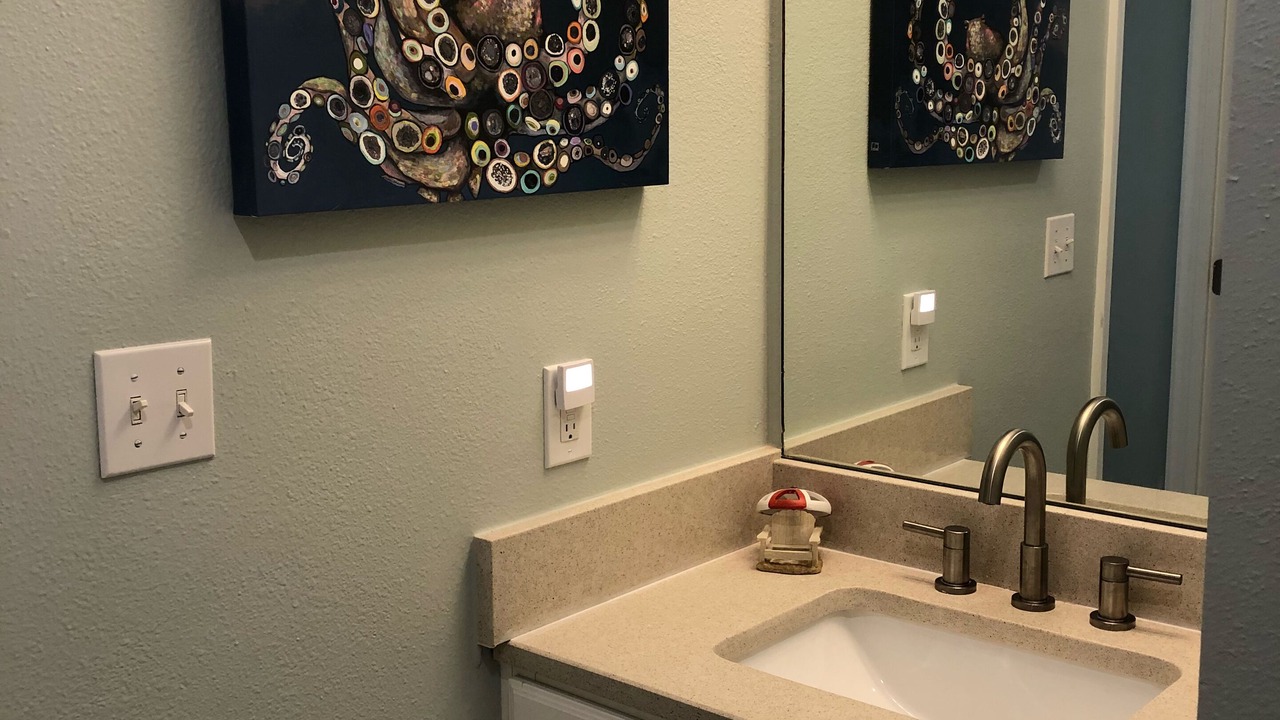 Photo of Bathroom in Gulf Shores