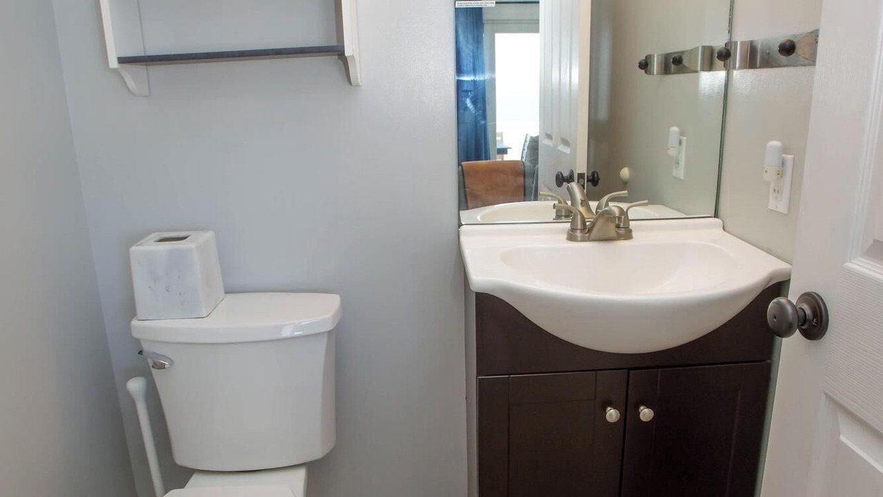 Photo of Bathroom in Townsend's Inlet