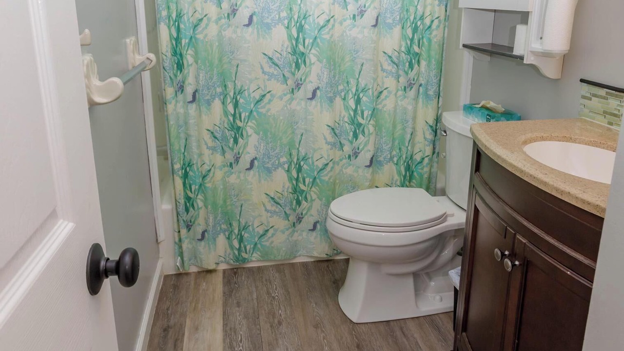 Photo of Bathroom in Townsend's Inlet