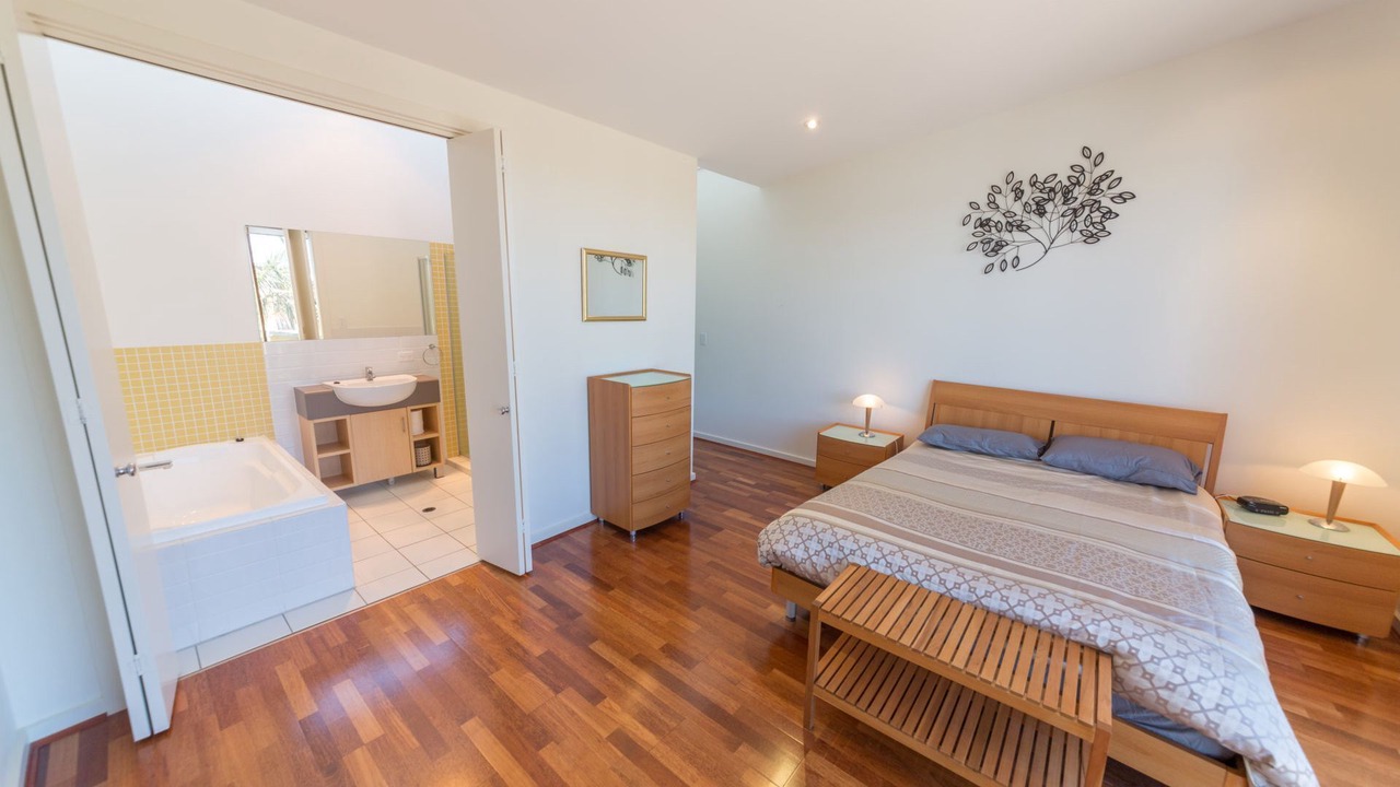 Photo of Bedroom in Normanville