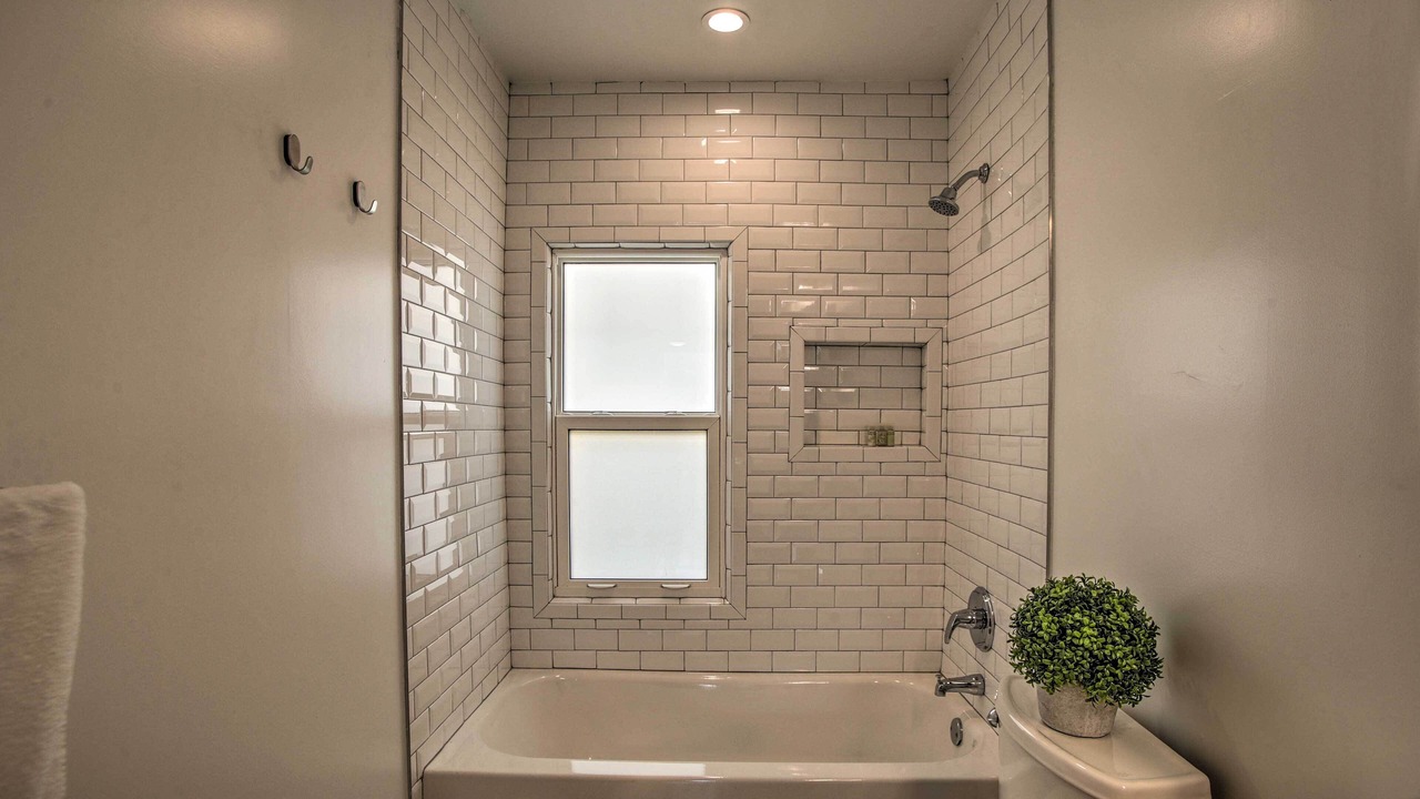 Photo of Bathroom in South Middle River