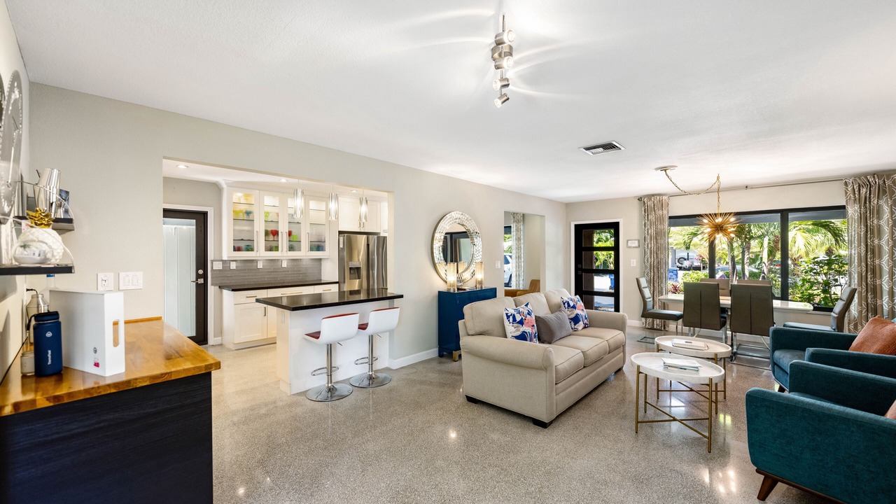 Photo of Bedroom in Wilton Manors