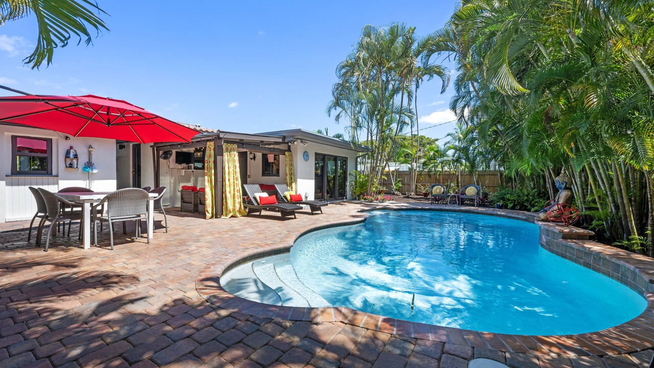 Photo of Outdoor in Wilton Manors