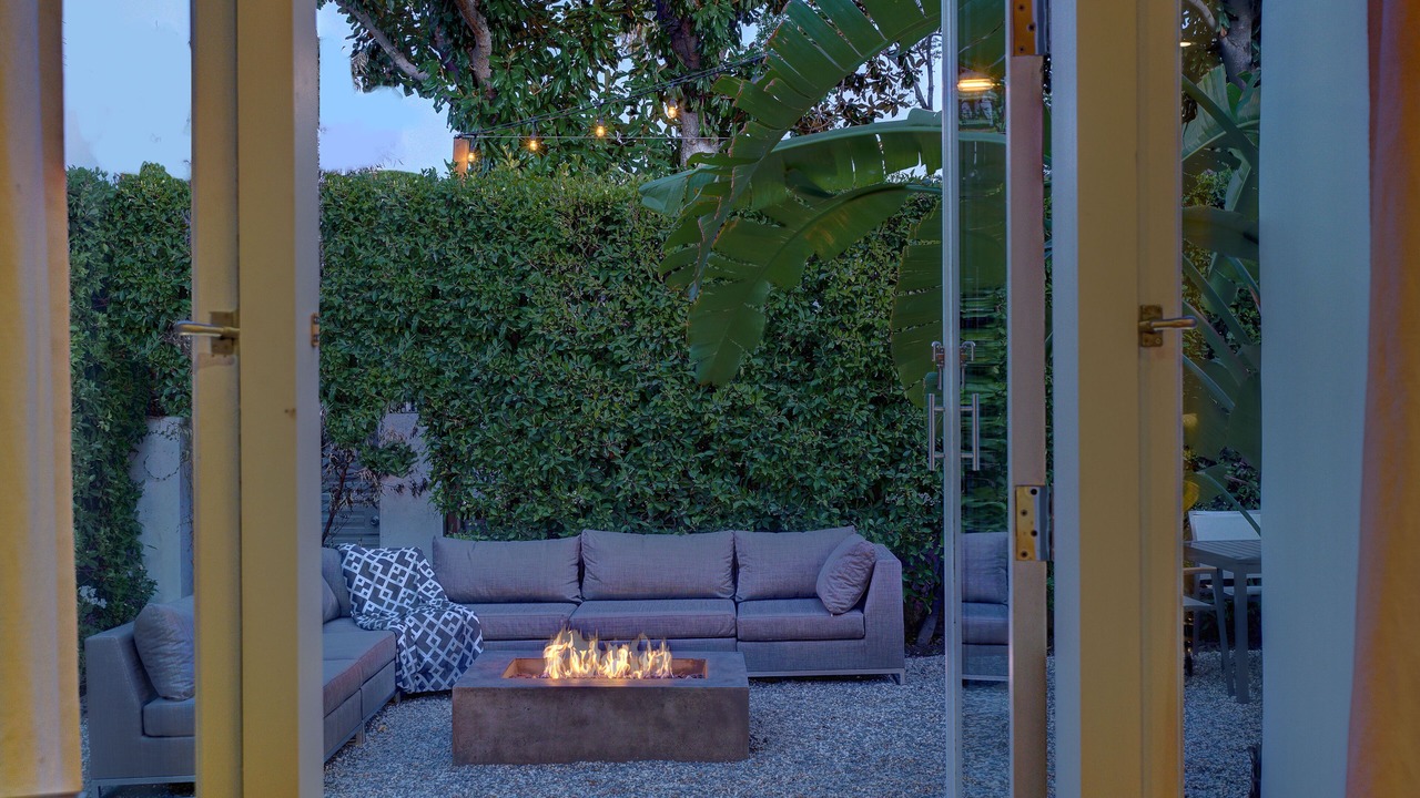 Photo of Outdoor in Beverly Grove