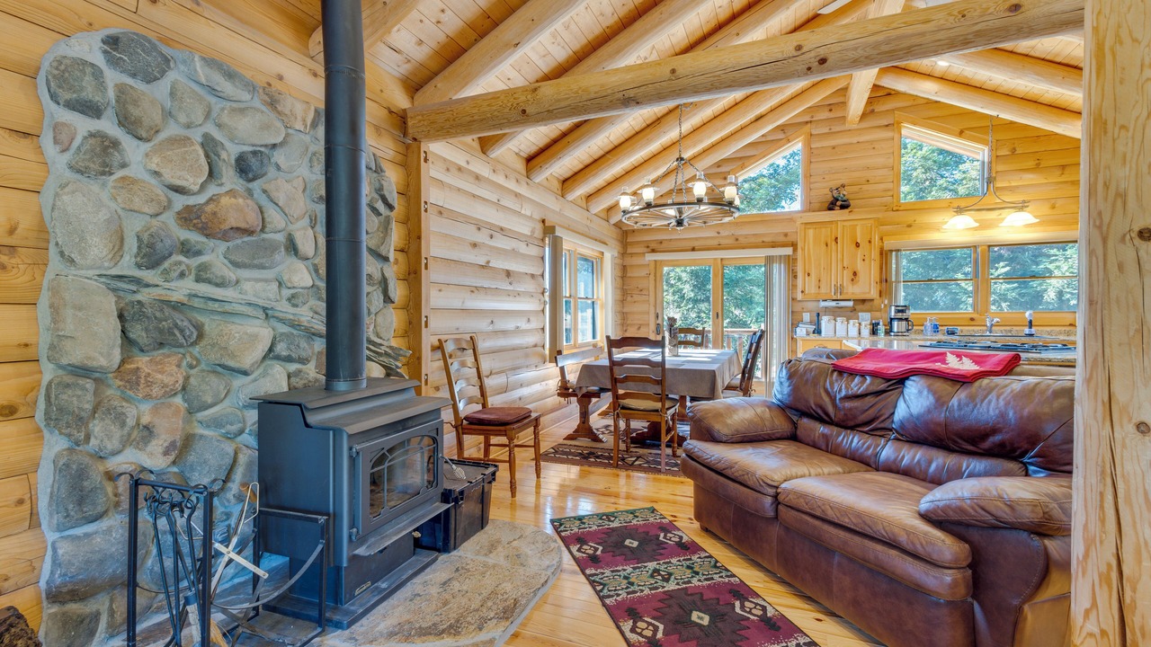 Photo of Livingroom in Mariposa