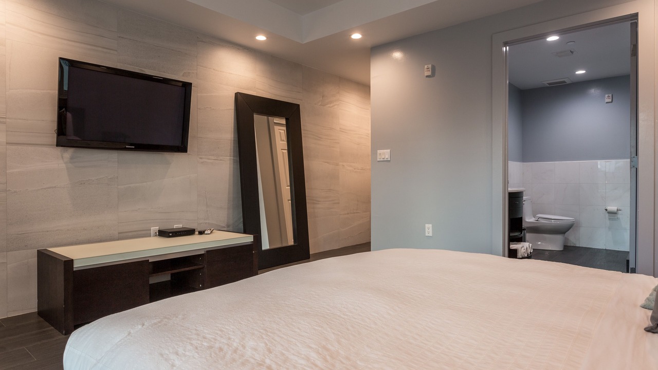 Photo of Bedroom in South Pointe