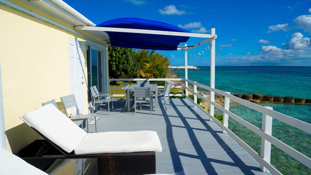 Photo of Patio Balcony in Spanish Wells