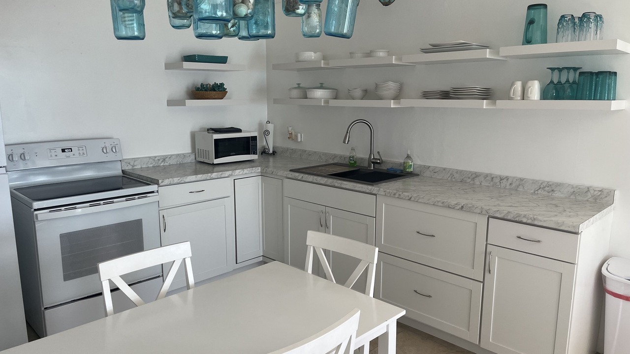 Photo of Kitchen in Spanish Wells