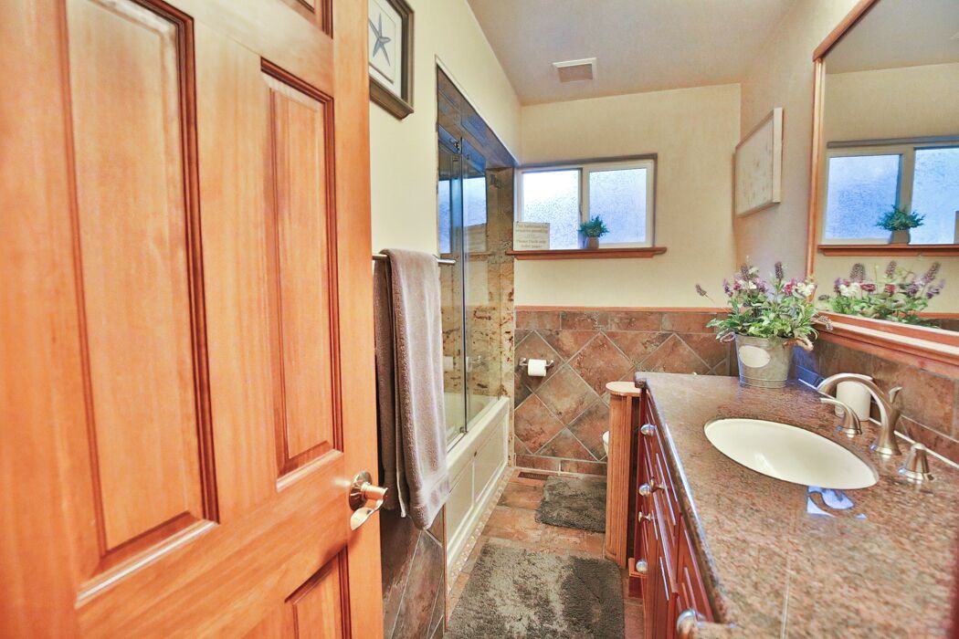 Photo of Bathroom in Lower Kingsbury