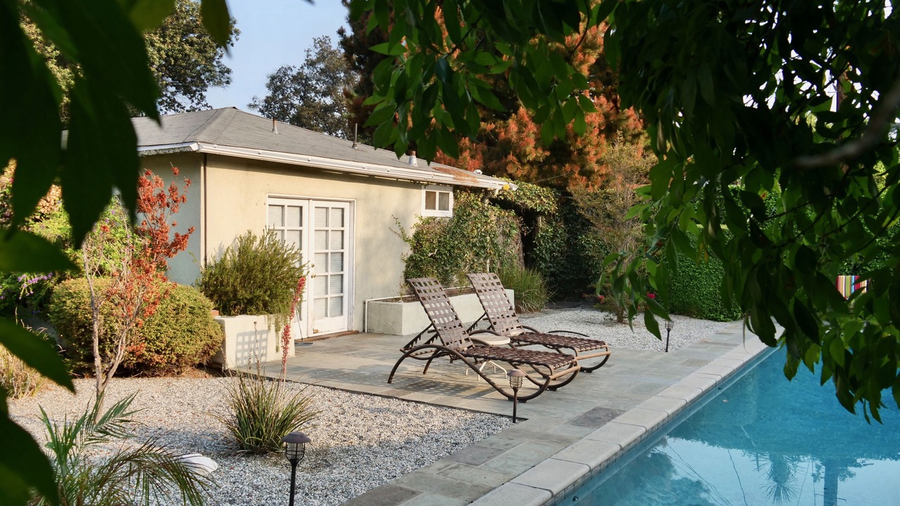 Photo of Outdoor in Valley Village