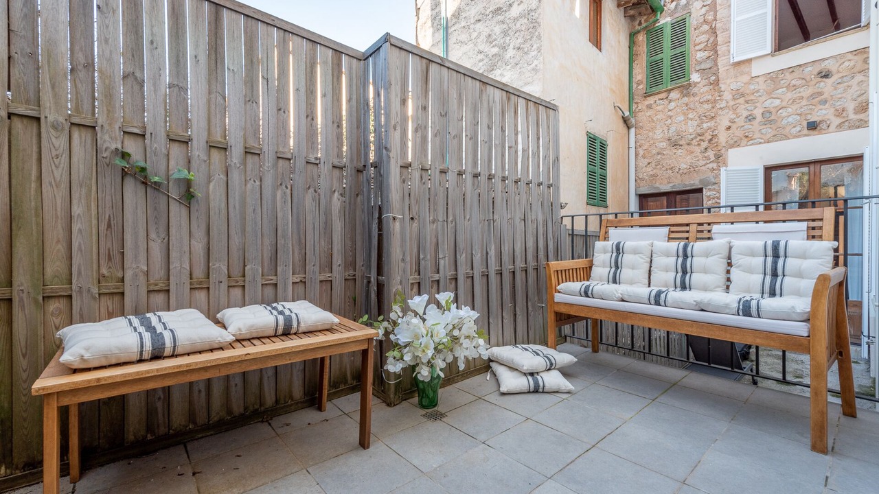Photo of Patio Balcony in Biniaraix