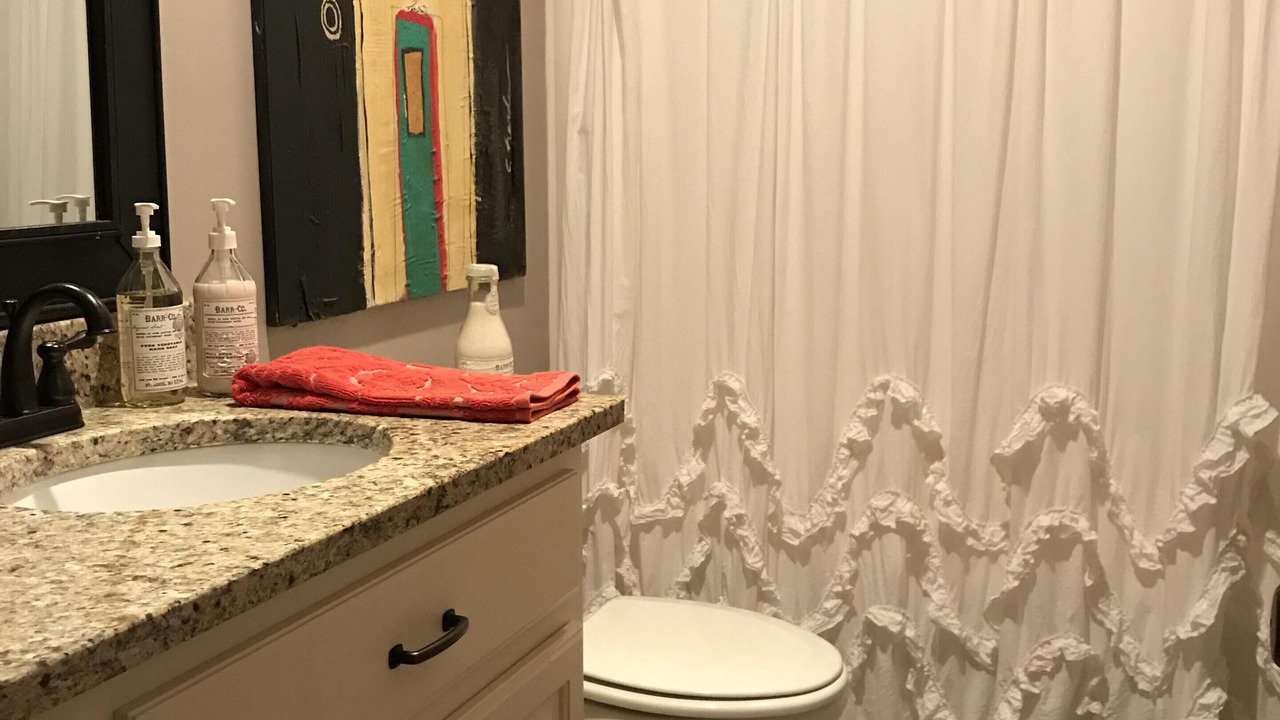 Photo of Bathroom in Starkville