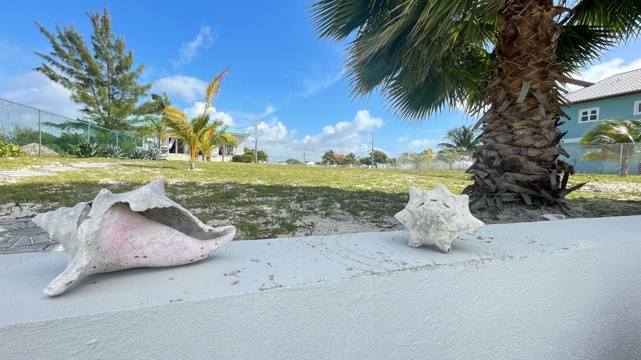 Photo of Outdoor in Bahamia West