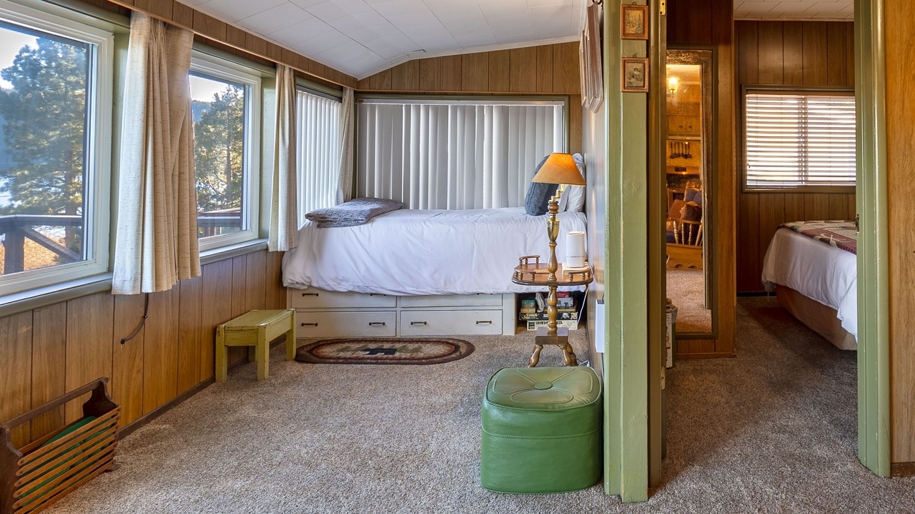 Photo of Bedroom in Fawnskin
