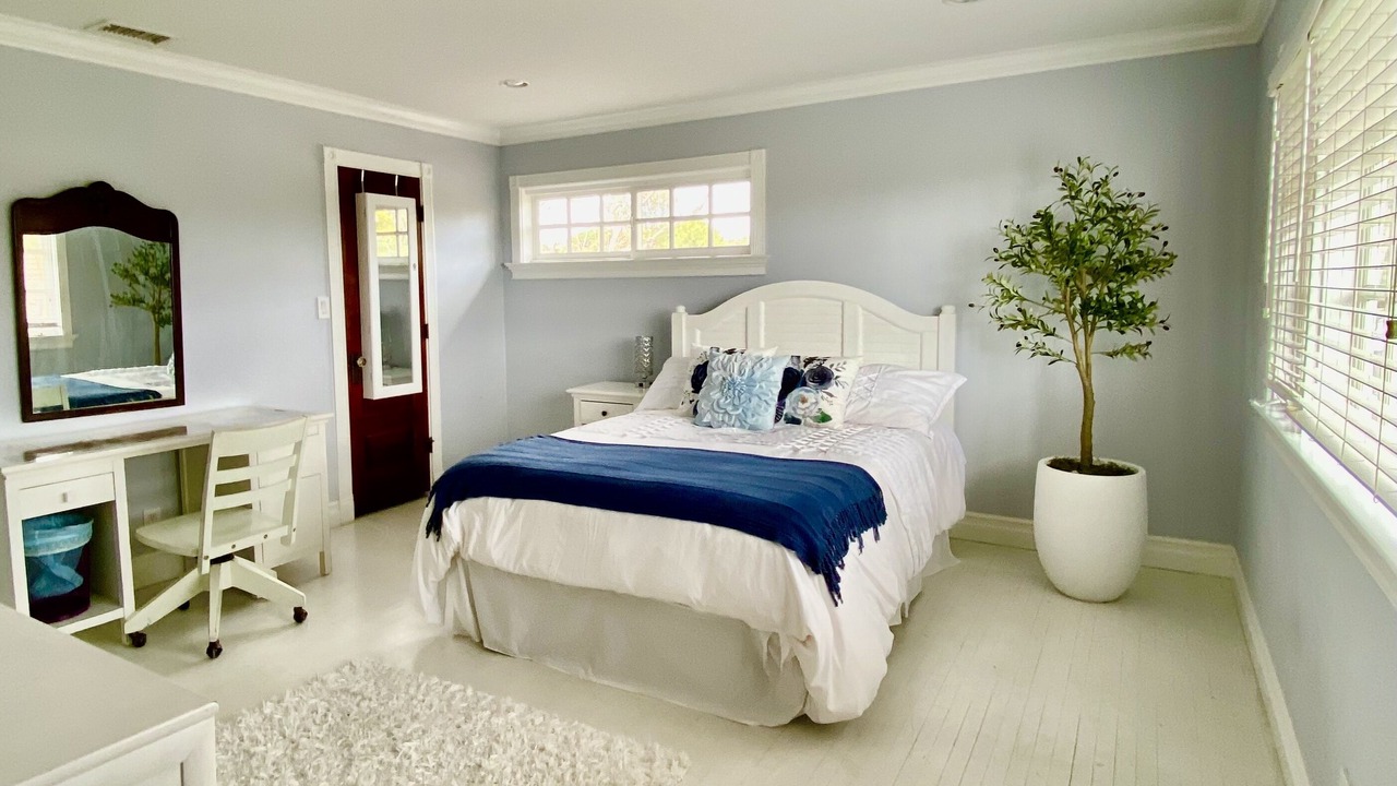 Photo of Bedroom in North Tustin