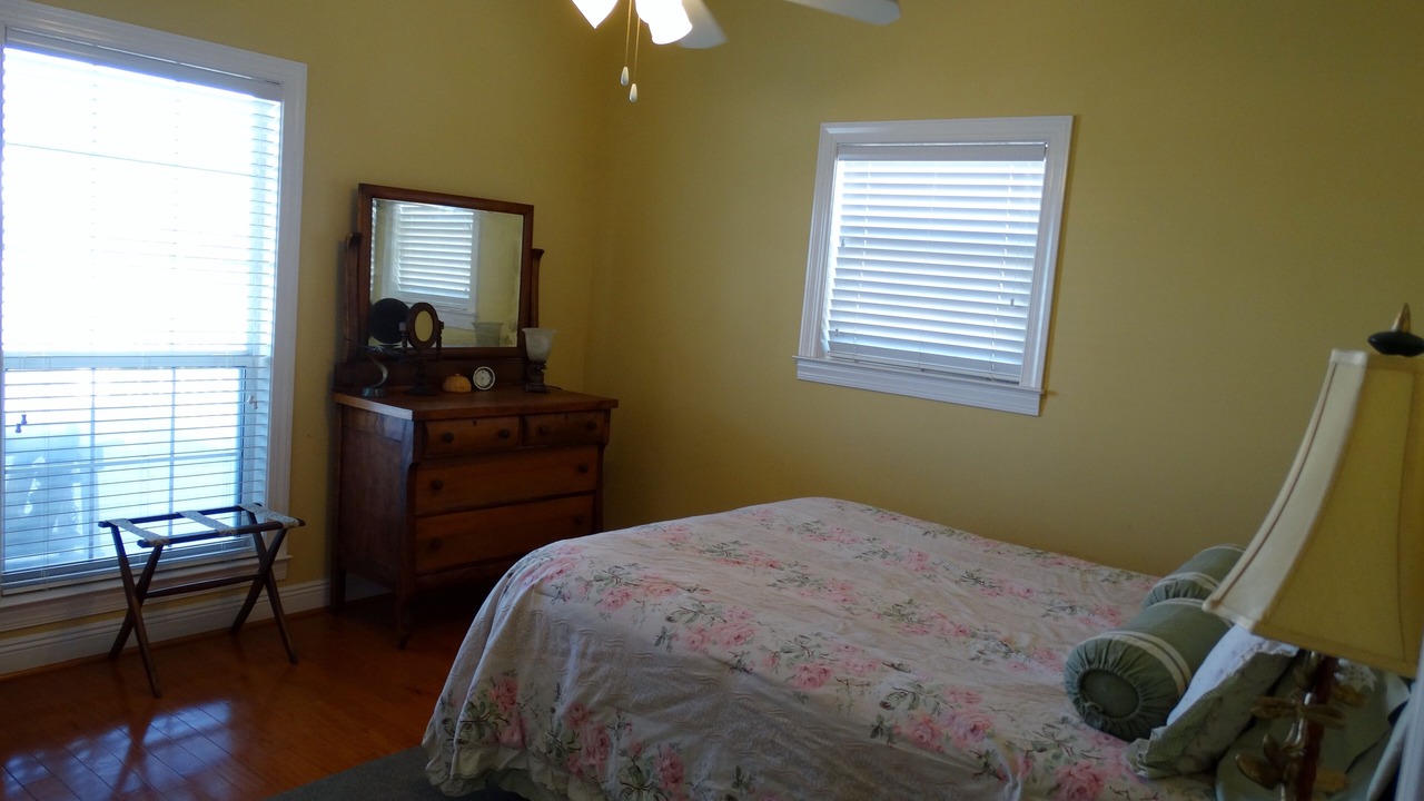 Photo of Bedroom in Silver Cay