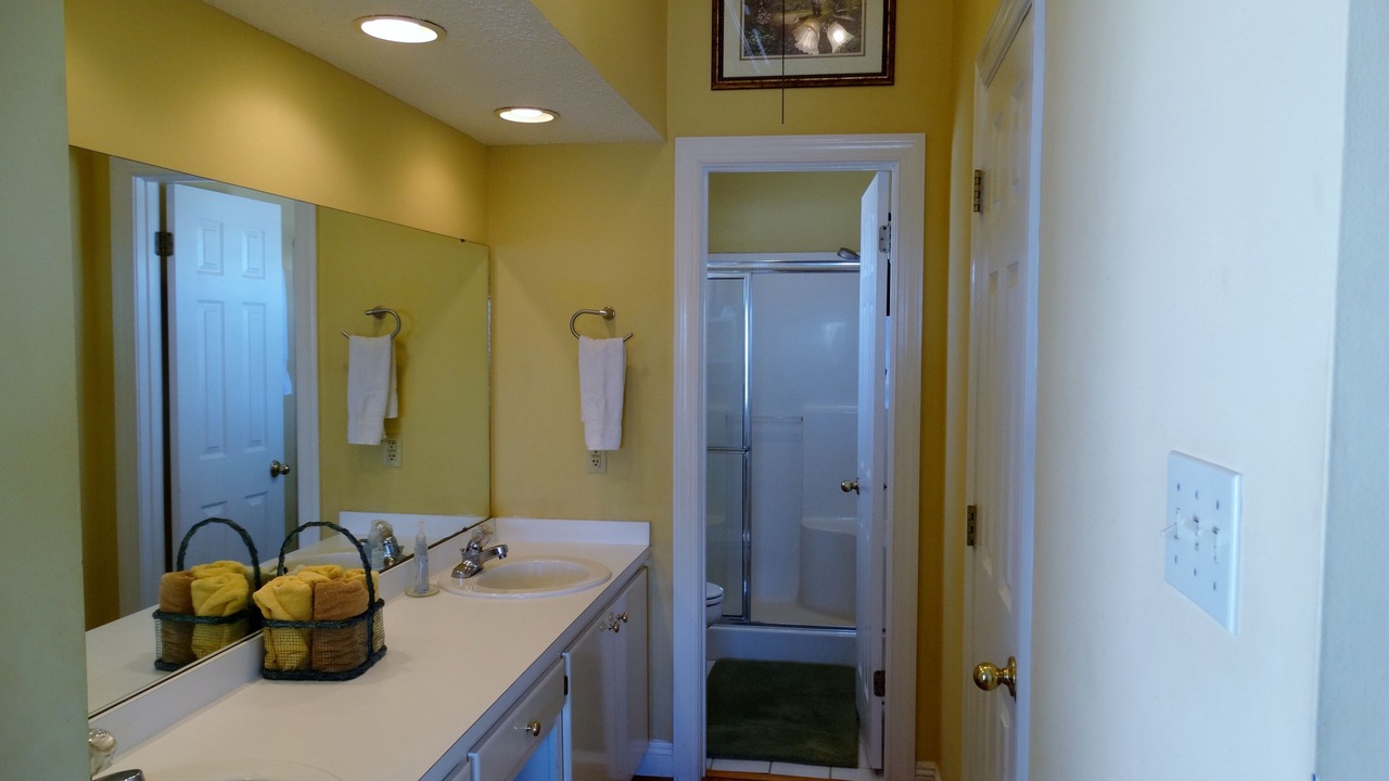 Photo of Bathroom in Silver Cay