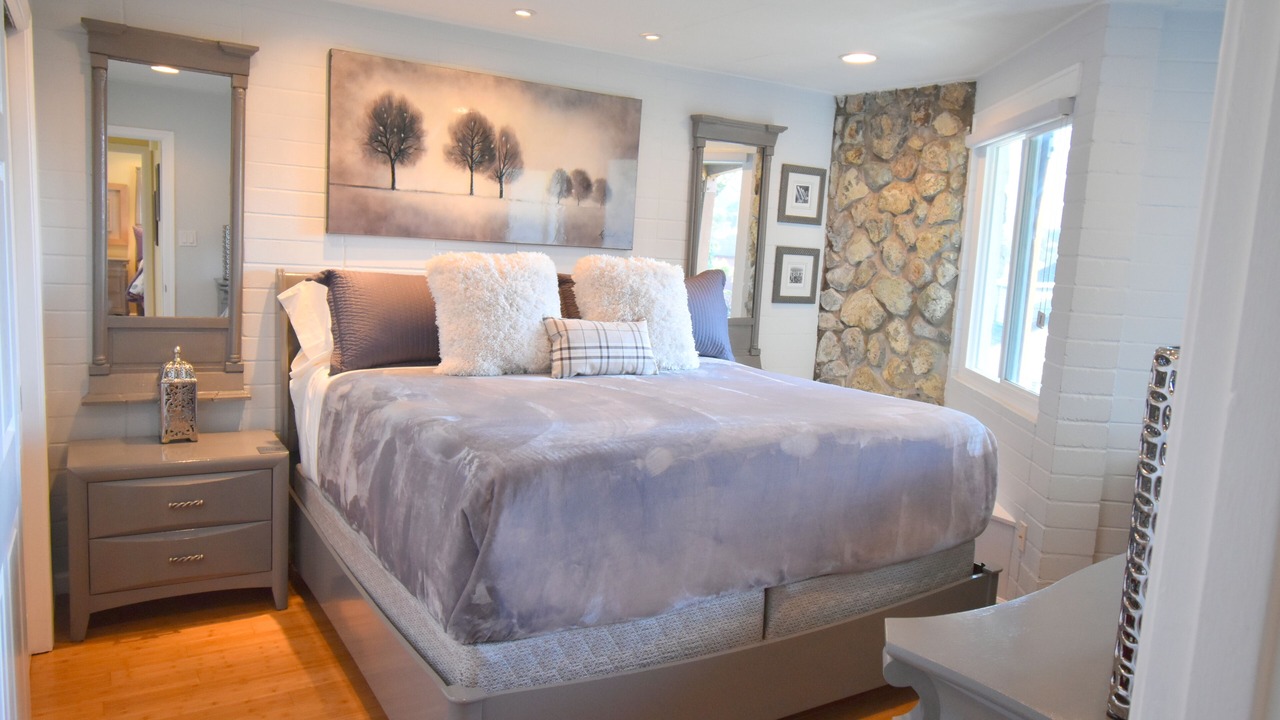 Photo of Bedroom in Belvedere Tiburon
