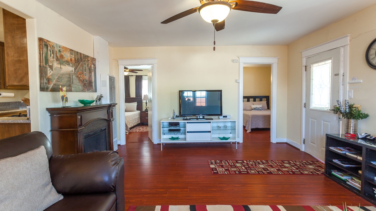 Photo of Bedroom in Mid City
