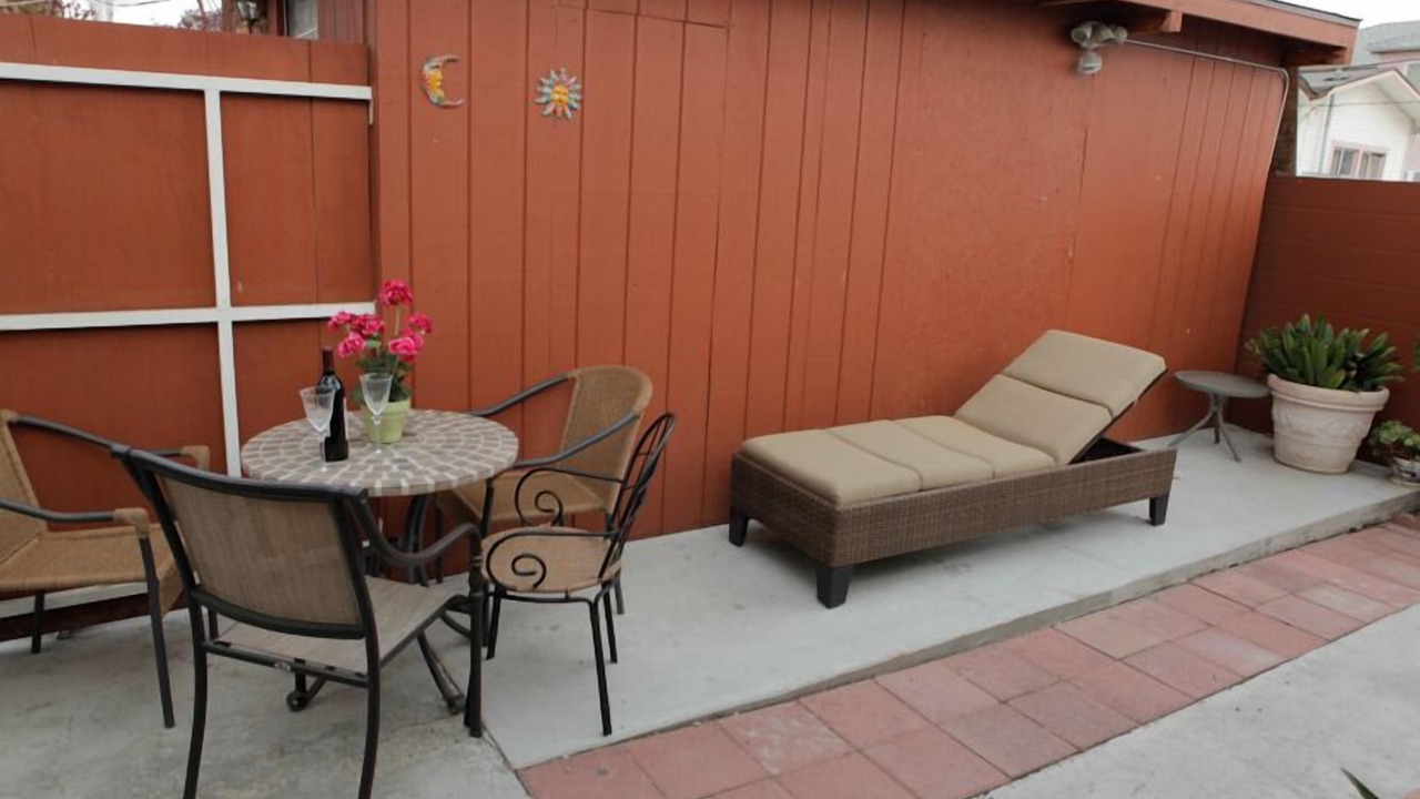 Photo of Outdoor in Mid City