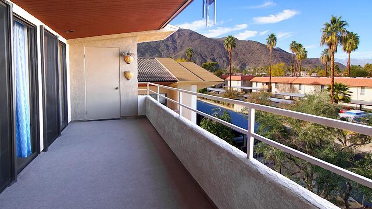 Photo of Others in Downtown Palm Springs
