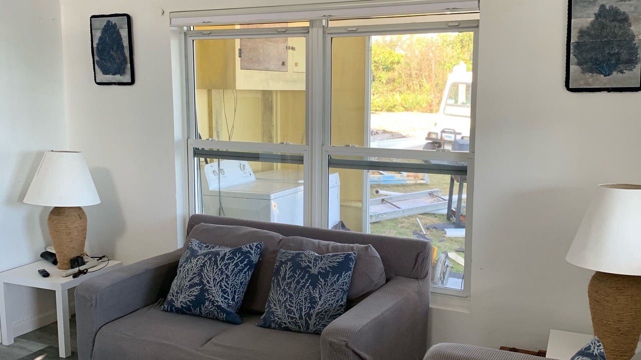 Photo of Livingroom in Spanish Wells