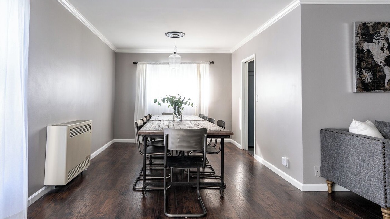 Photo of Bedroom in Mid-Wilshire
