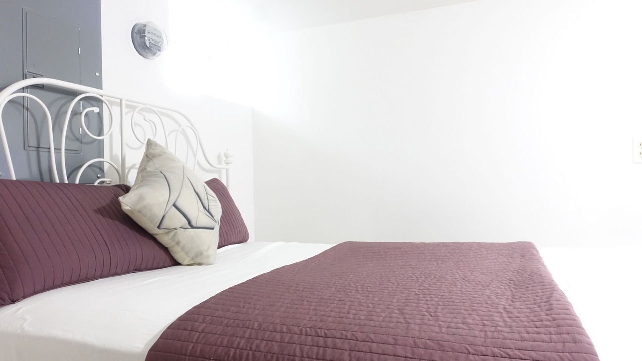 Photo of Bedroom in Ironbound District