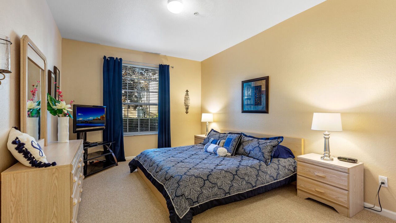 Photo of Bedroom in Windsor Palms