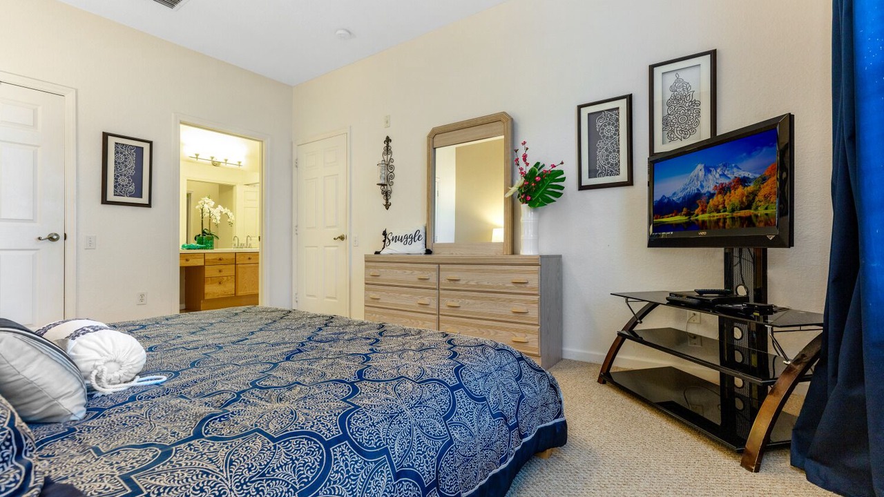 Photo of Bedroom in Windsor Palms