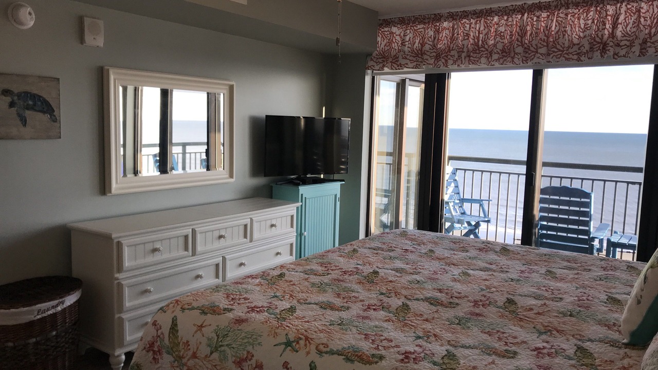 Photo of Bedroom in North Myrtle Beach
