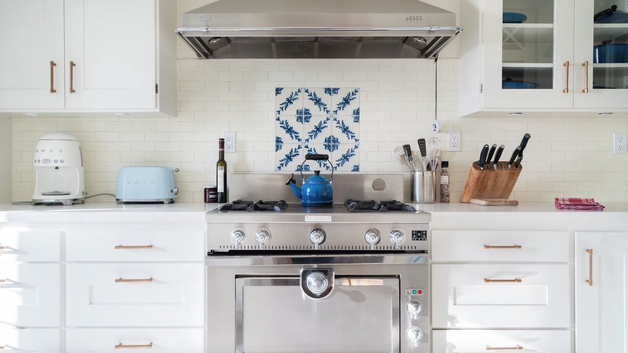 Photo of Kitchen in South Laguna