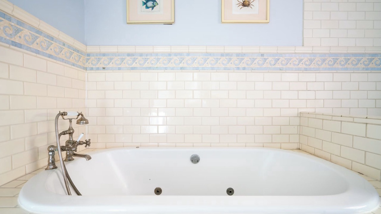 Photo of Bathroom in South Laguna