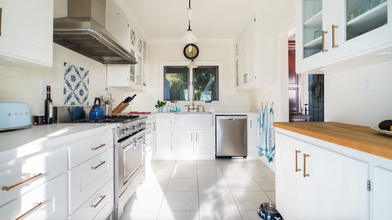 Photo of Kitchen in South Laguna