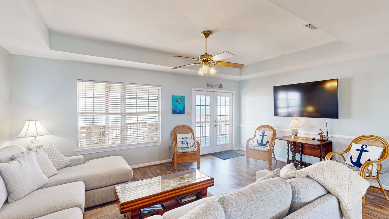 Photo of Livingroom in Dauphin Island