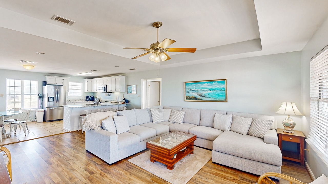 Photo of Livingroom in Dauphin Island